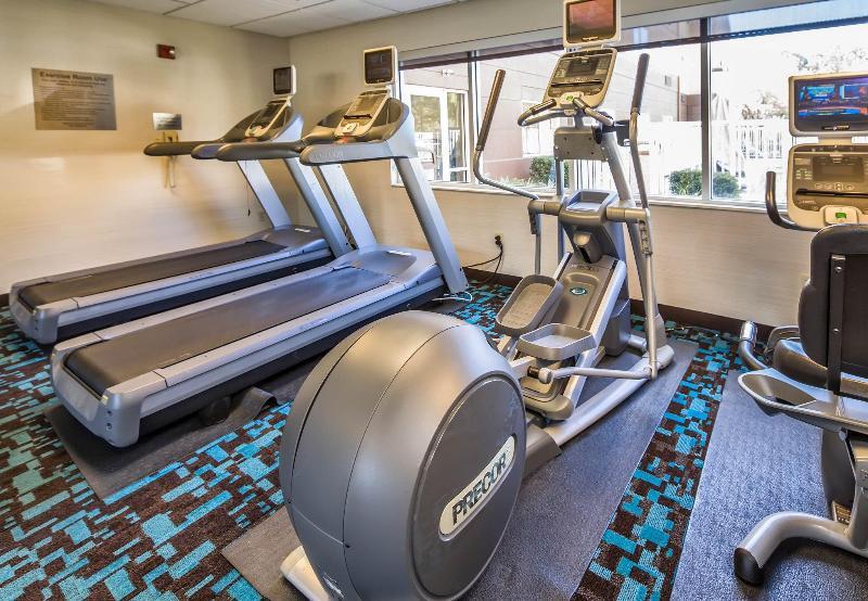Fairfield Inn & Suites Jacksonville Airport Экстерьер фото