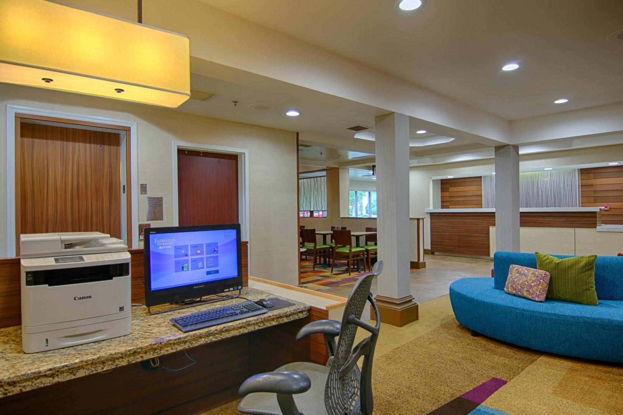 Fairfield Inn & Suites Jacksonville Airport Экстерьер фото